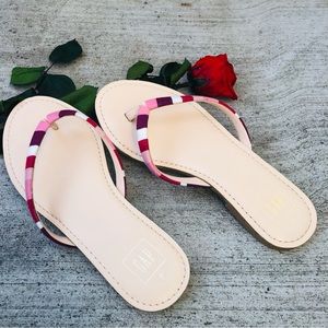 Gap Leather and Fabric Flip Flops Size 7
